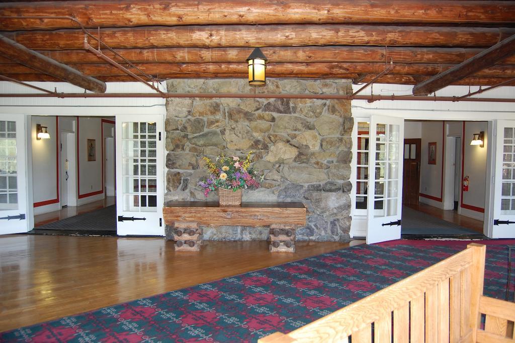 Glacier Park Lodge East Glacier Park Village Zewnętrze zdjęcie